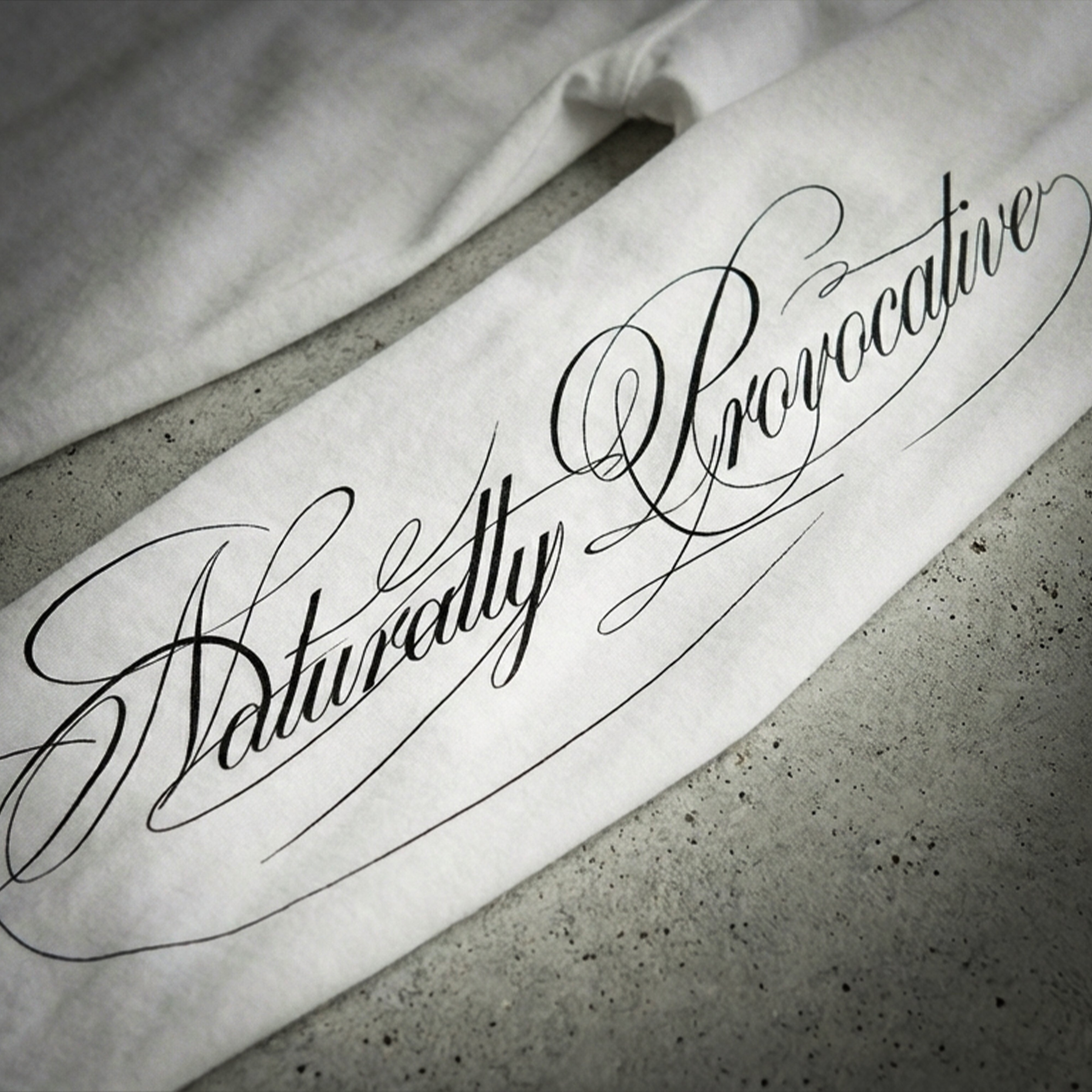 NATURALLY PROVOCATIVE LONG-SLEEVES